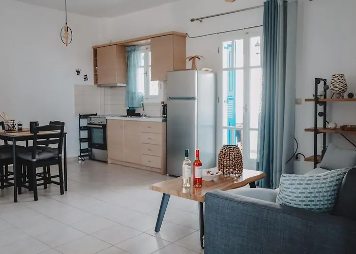 Cozy Betelgeuse Agkidia